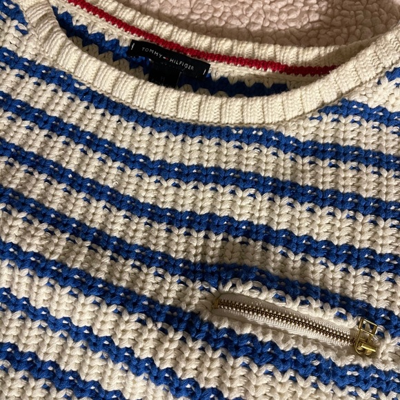 Sweater - Picture 4 of 4